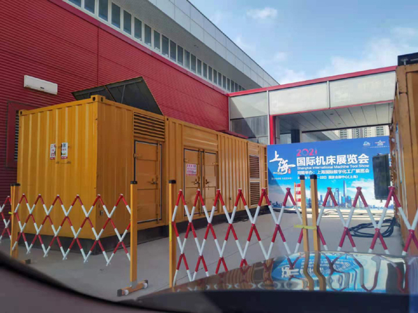 汪清发电车出租-发电机无电压或电压太低怎么办？