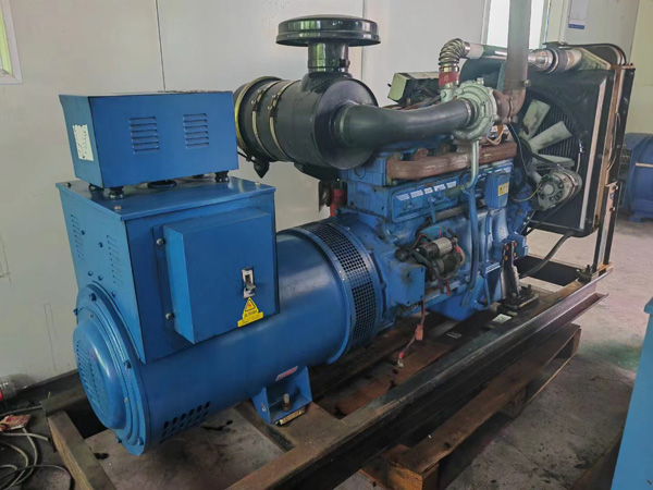 汪清100kW柴油发电机组使用多级机油有哪些优缺点？